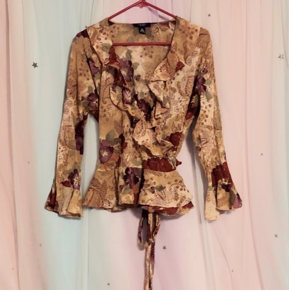 🥀 Floral Wrap Blouse | CHAPS